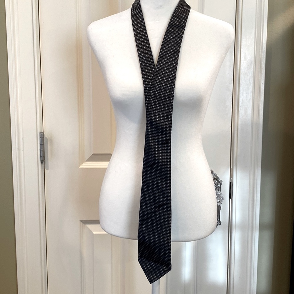 Armani Collezioni silk tie
